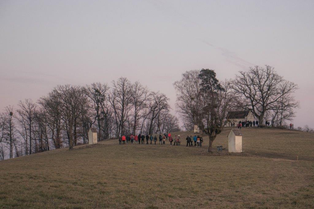 Weg zum Mahnmal (Copyright: Stina Fleischanderl)